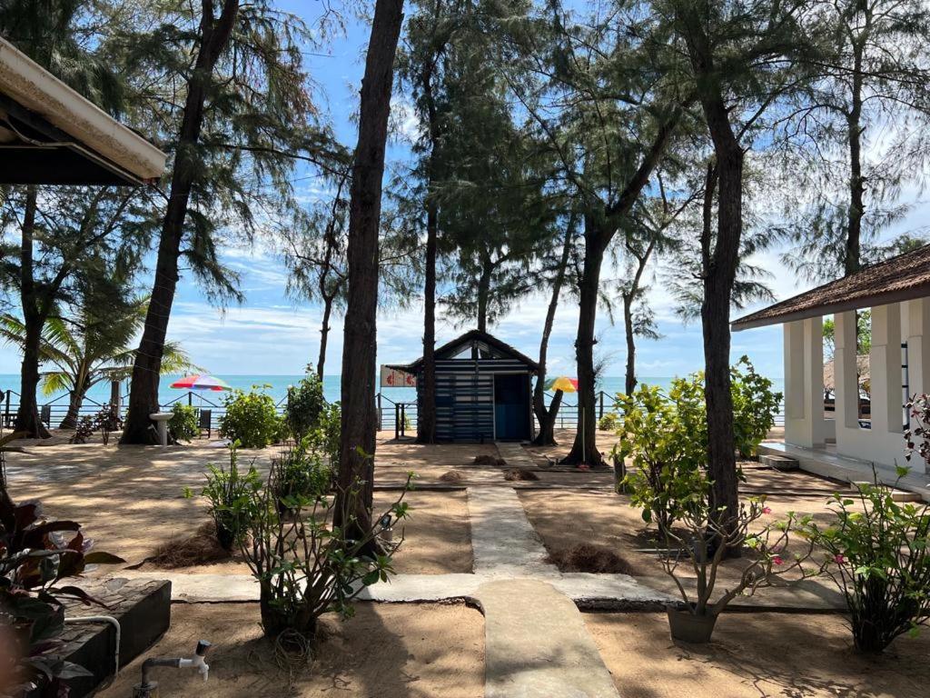 Tsunami Beach Hotel Arugam Bay Εξωτερικό φωτογραφία